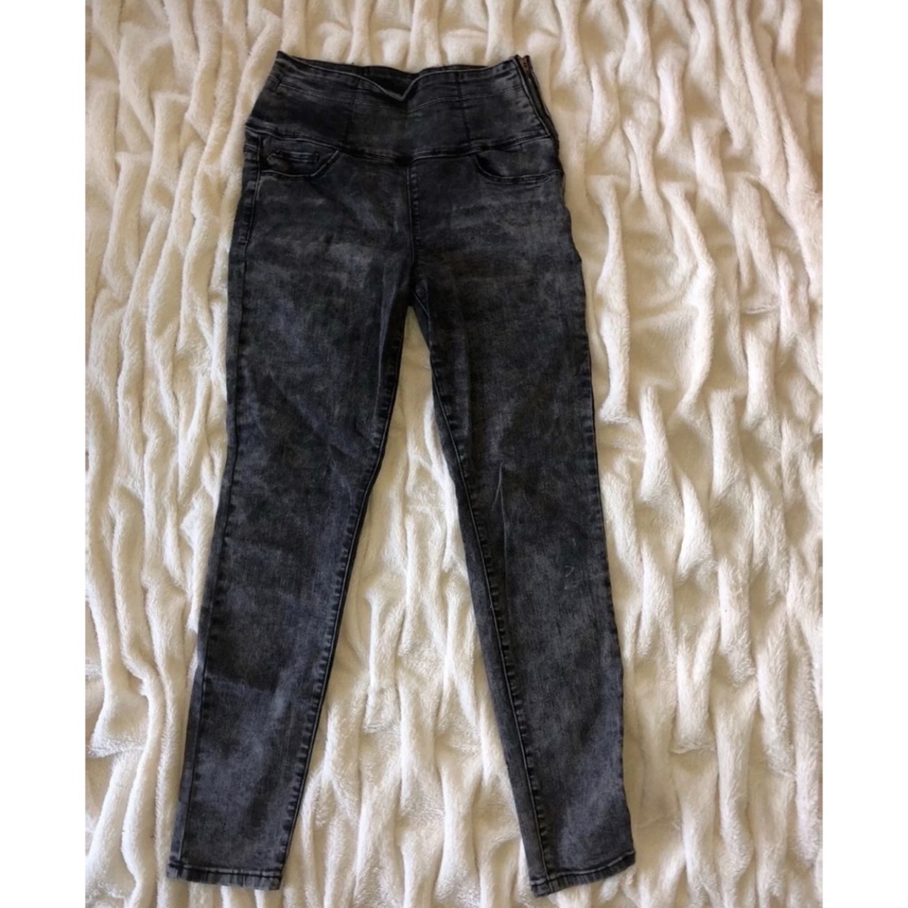 Acid Wash Jeans